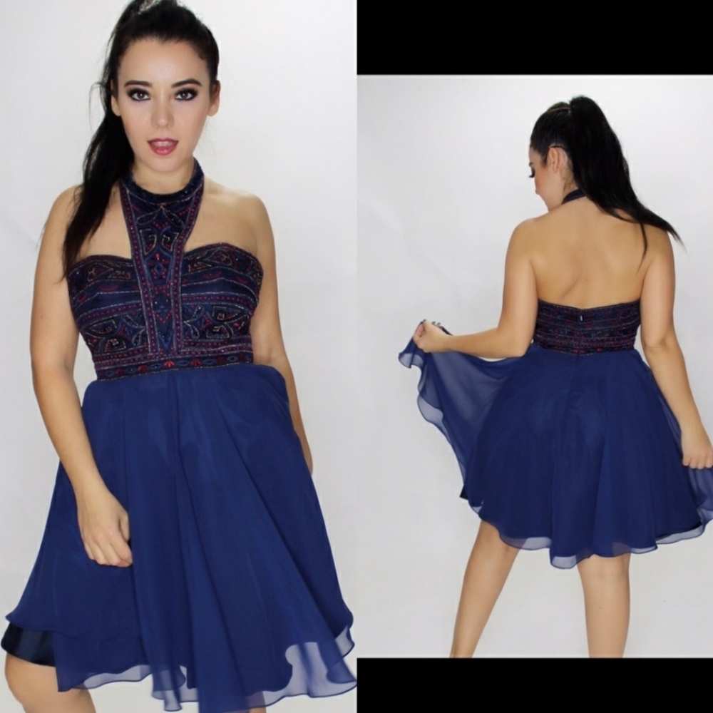 HOCO Tony Bowls short dress gown 4 cy